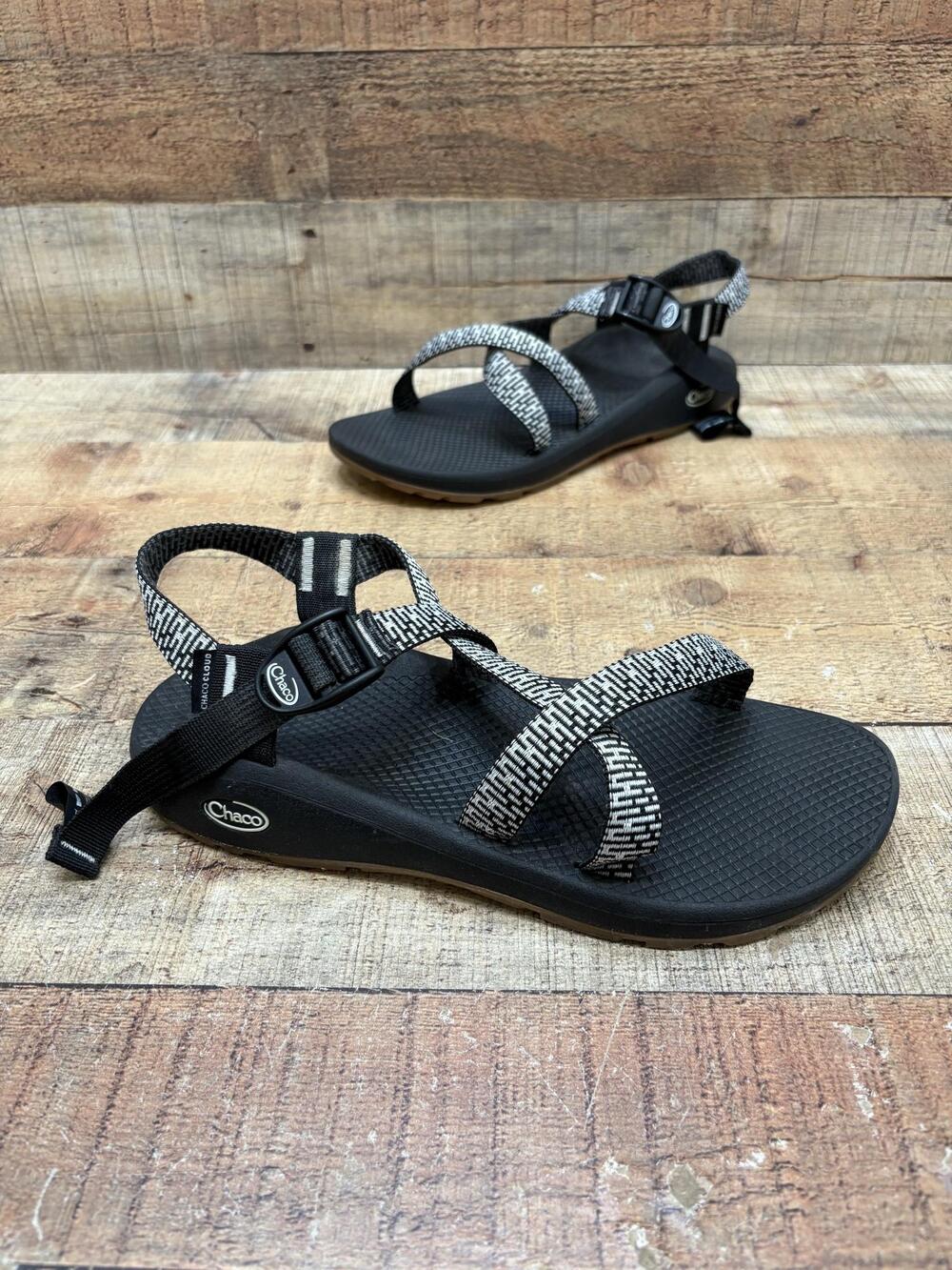 Chaco Cloud Sandals Womens Size 11 Black Strappy Adjustable Comfort Shoes